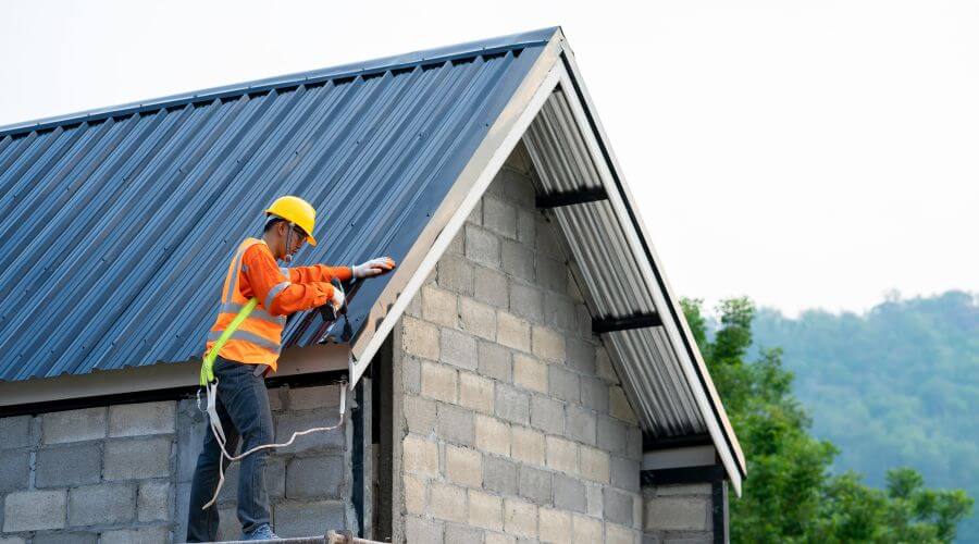 Professional residential roofers in Rolette, ND
